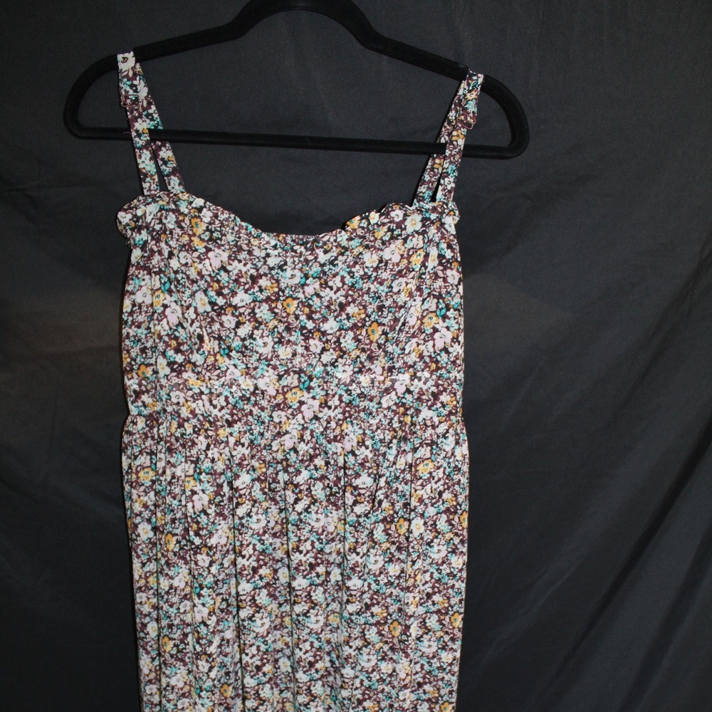 Torrid Size One Brown Floral Mid Knee Length